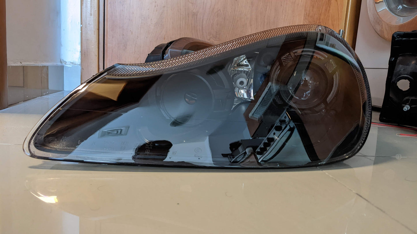 Porsche Cayenne 957 Custom Headlights