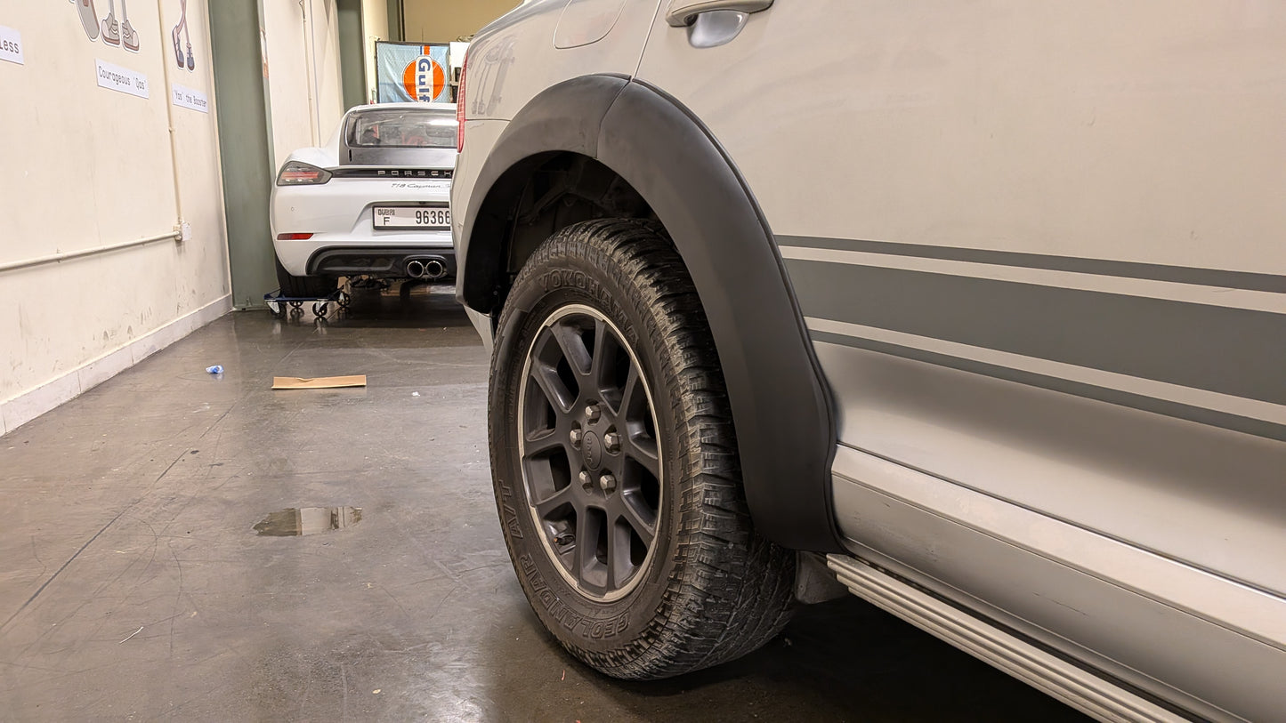 Porsche Cayenne Gen1 Fender Flares