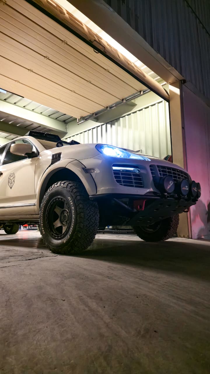 Porsche Cayenne Gen1  Fender Flares