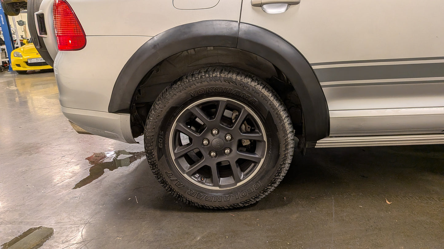 Porsche Cayenne Gen1  Fender Flares
